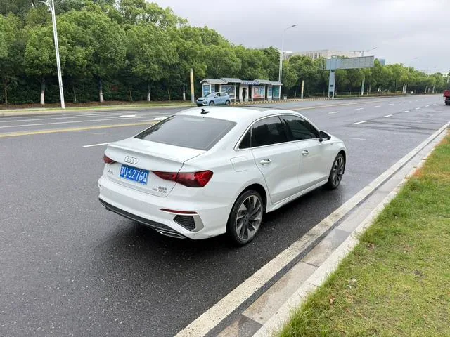 Audi A3 2022 A3L Limousine 35 TFSI Aggressive Sport exterior photo 4 Audi A3 2022 A3L Limousine 35 TFSI Aggressive Sport exterior photo 4