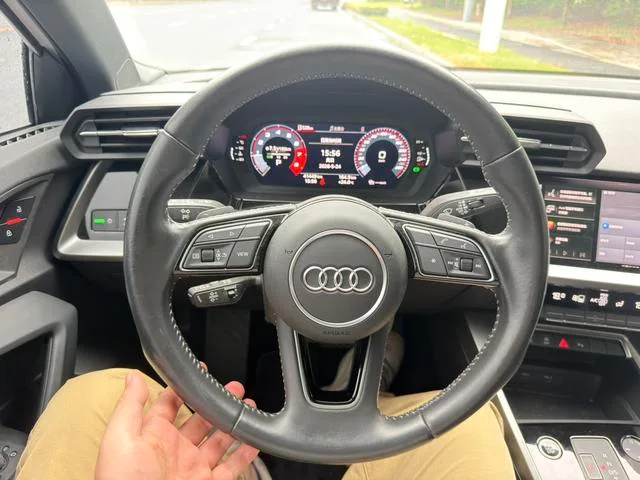 Audi A3 2022 A3L Limousine 35 TFSI Aggressive Sport interior photo 12 Audi A3 2022 A3L Limousine 35 TFSI Aggressive Sport interior photo 12