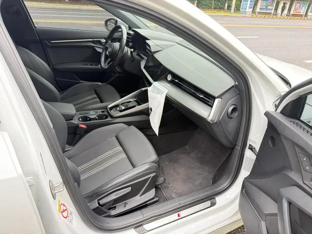 Audi A3 2022 A3L Limousine 35 TFSI Aggressive Sport interior photo 16 Audi A3 2022 A3L Limousine 35 TFSI Aggressive Sport interior photo 16