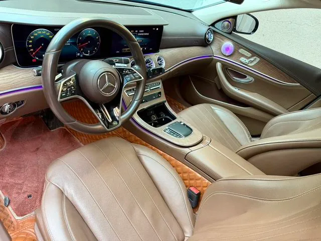 Mercedes-Benz E-Class 2021 Restyling E 300 L Fashionable Passenger car exterior photo 5 Mercedes-Benz E-Class 2021 Restyling E 300 L Fashionable Passenger car exterior photo 5