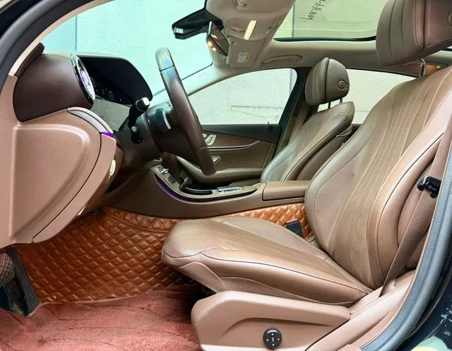 Mercedes-Benz E-Class 2021 Restyling E 300 L Fashionable Passenger car exterior photo 6 Mercedes-Benz E-Class 2021 Restyling E 300 L Fashionable Passenger car exterior photo 6