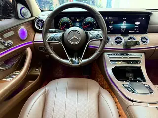 Mercedes-Benz E-Class 2021 Restyling E 300 L Fashionable Passenger car interior photo 10 Mercedes-Benz E-Class 2021 Restyling E 300 L Fashionable Passenger car interior photo 10
