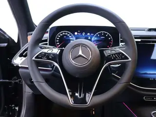 Mercedes-Benz E-Class 2025 E 300 L Luxury type Passenger car interior photo 17 Mercedes-Benz E-Class 2025 E 300 L Luxury type Passenger car interior photo 17