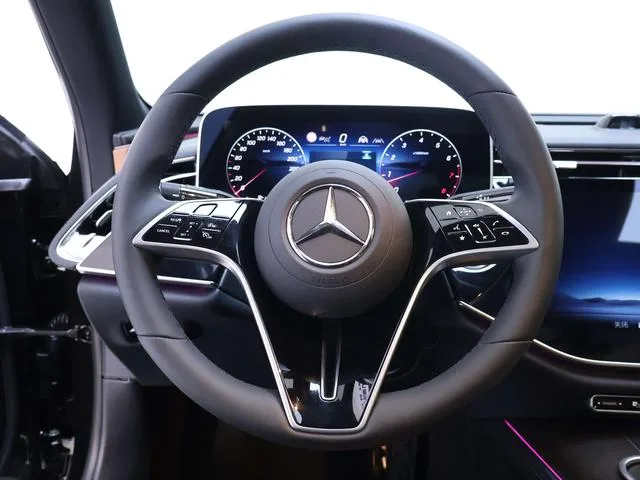 Mercedes-Benz E-Class 2025 E 300 L Luxury type Passenger car interior photo 17 Mercedes-Benz E-Class 2025 E 300 L Luxury type Passenger car interior photo 17
