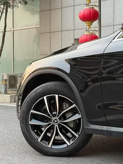 Mercedes-Benz GLC 2021 GLC 260 L 4MATIC De lujo exterior foto 9 Mercedes-Benz GLC 2021 GLC 260 L 4MATIC De lujo exterior foto 9