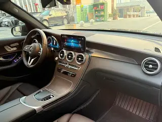 Mercedes-Benz GLC 2021 GLC 260 L 4MATIC De lujo interior foto 11 Mercedes-Benz GLC 2021 GLC 260 L 4MATIC De lujo interior foto 11
