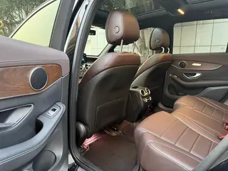 Mercedes-Benz GLC 2021 GLC 260 L 4MATIC De lujo interior foto 20 Mercedes-Benz GLC 2021 GLC 260 L 4MATIC De lujo interior foto 20
