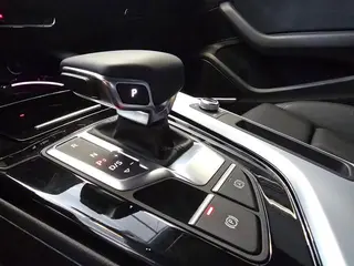 Audi A5 2024 Sportback 40 TFSI quattro Deluxe Dynamic interior photo 14 Audi A5 2024 Sportback 40 TFSI quattro Deluxe Dynamic interior photo 14