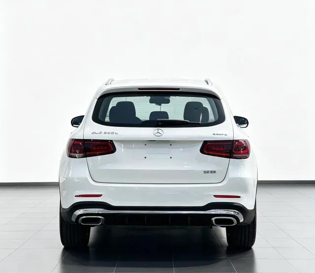 Mercedes-Benz GLC 2022 Reforma GLC 300 L 4MATIC De lujo exterior foto 5 Mercedes-Benz GLC 2022 Reforma GLC 300 L 4MATIC De lujo exterior foto 5