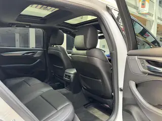 Cadillac CT5 2021 28T Luxury type interior photo 18