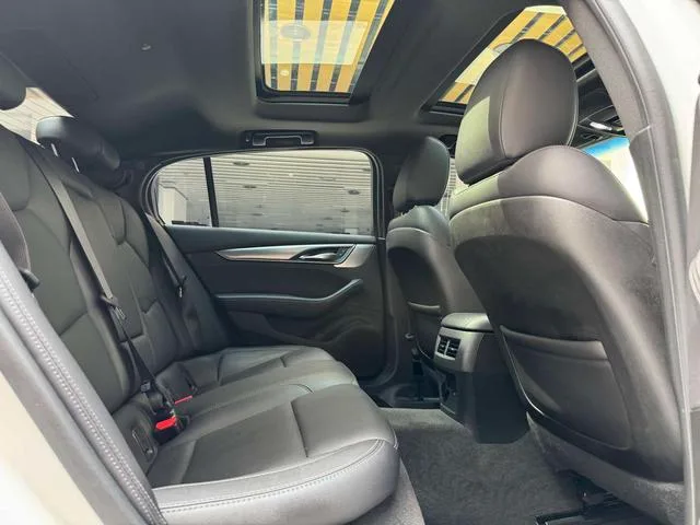 Cadillac CT5 2021 28T Luxury type interior photo 19