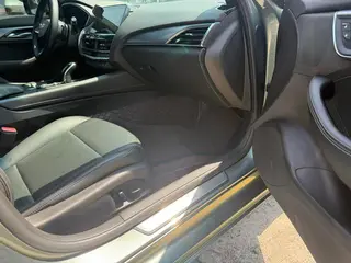 Cadillac CT5 2022 28T Luxury type interior photo 11 Cadillac CT5 2022 28T Luxury type interior photo 11