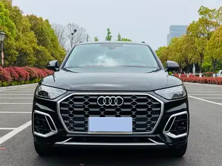 Audi Q5L 2022 Restyling 40T Deluxe Dynamic exterior photo 3