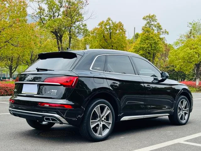 Audi Q5L 2022 Restyling 40T Deluxe Dynamic exterior photo 5