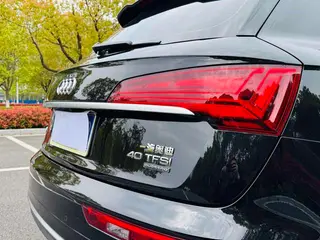 Audi Q5L 2022 Restyling 40T Deluxe Dynamic interior photo 17