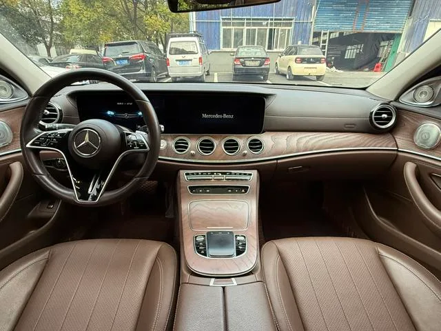 Mercedes-Benz E-Class 2023 E 300 L Luxury type Passenger car exterior photo 6 Mercedes-Benz E-Class 2023 E 300 L Luxury type Passenger car exterior photo 6