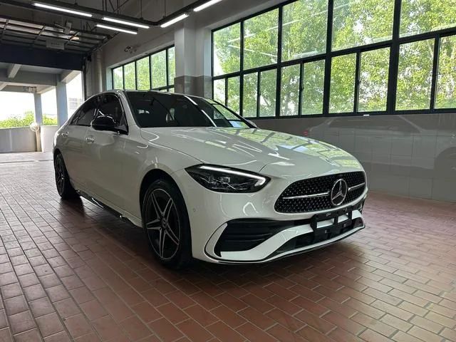 Mercedes-Benz C-Class 2023 C 260 L Hao Night Sports Edition exterior photo 3 Mercedes-Benz C-Class 2023 C 260 L Hao Night Sports Edition exterior photo 3