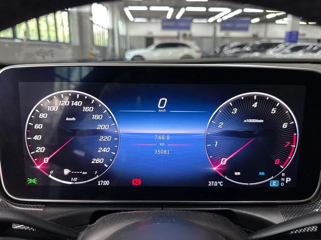 Mercedes-Benz C-Class 2023 C 260 L Hao Night Sports Edition interior photo 13 Mercedes-Benz C-Class 2023 C 260 L Hao Night Sports Edition interior photo 13