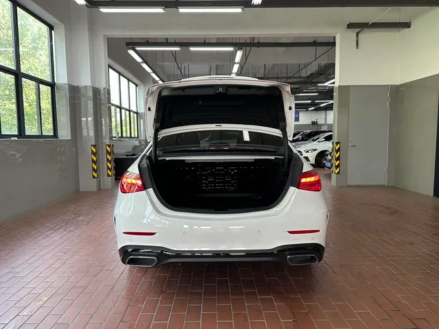 Mercedes-Benz C-Class 2023 C 260 L Hao Night Sports Edition interior photo 18 Mercedes-Benz C-Class 2023 C 260 L Hao Night Sports Edition interior photo 18
