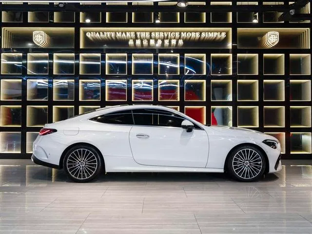 Mercedes-Benz CLE 2024 CLE 260 Coupé exterior foto 7 Mercedes-Benz CLE 2024 CLE 260 Coupé exterior foto 7