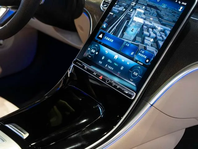 Mercedes-Benz CLE 2024 CLE 260 Coupé interior foto 17 Mercedes-Benz CLE 2024 CLE 260 Coupé interior foto 17
