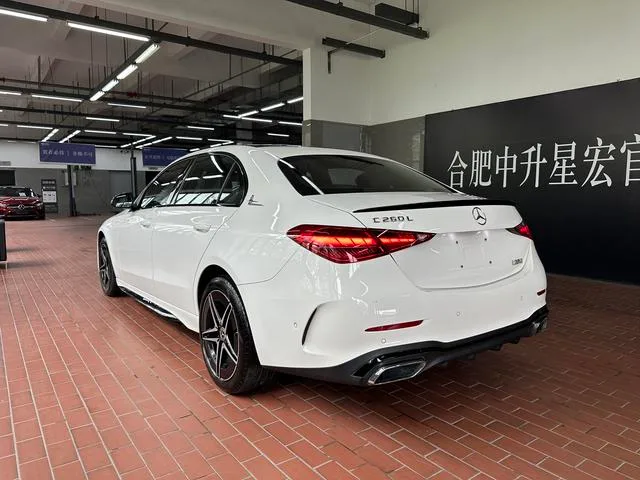 Mercedes-Benz C-Class 2025 C 260 L Edición deportiva Haoye exterior foto 9 Mercedes-Benz C-Class 2025 C 260 L Edición deportiva Haoye exterior foto 9