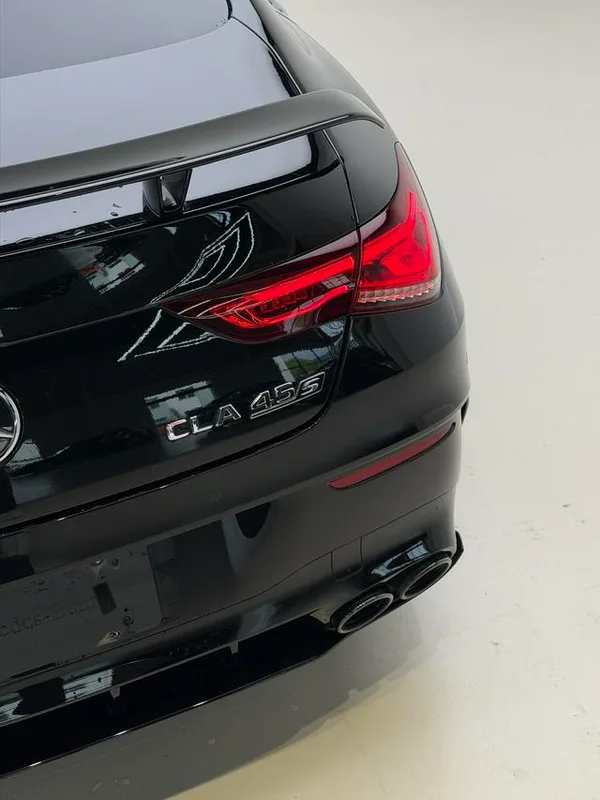Mercedes-Benz CLA AMG 2022 AMG CLA 45 S 4MATIC 55 Edición de aniversario exterior foto 7 Mercedes-Benz CLA AMG 2022 AMG CLA 45 S 4MATIC 55 Edición de aniversario exterior foto 7