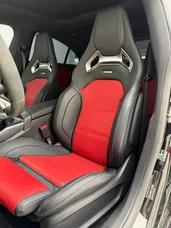 Mercedes-Benz CLA AMG 2022 AMG CLA 45 S 4MATIC 55 Edición de aniversario interior foto 11 Mercedes-Benz CLA AMG 2022 AMG CLA 45 S 4MATIC 55 Edición de aniversario interior foto 11