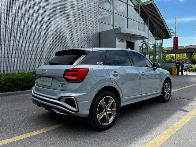 Audi Q2L 2024 35 TFSI Tipo dinámico de moda exterior foto 5 Audi Q2L 2024 35 TFSI Tipo dinámico de moda exterior foto 5