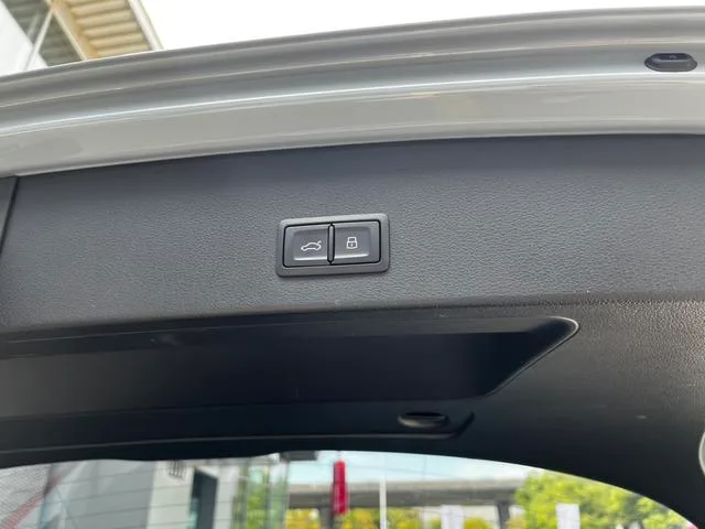 Audi Q2L 2024 35 TFSI Tipo dinámico de moda exterior foto 8 Audi Q2L 2024 35 TFSI Tipo dinámico de moda exterior foto 8