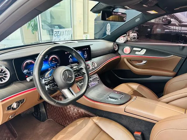 Mercedes-Benz E-Class 2023 E 300 L De lujo Coche deportivo exterior foto 5 Mercedes-Benz E-Class 2023 E 300 L De lujo Coche deportivo exterior foto 5