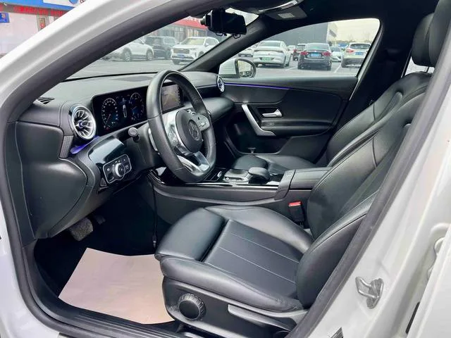 Mercedes-Benz A-Class 2022 Restyling A 200 L Sport Sedan Fashion Edition exterior photo 9 Mercedes-Benz A-Class 2022 Restyling A 200 L Sport Sedan Fashion Edition exterior photo 9