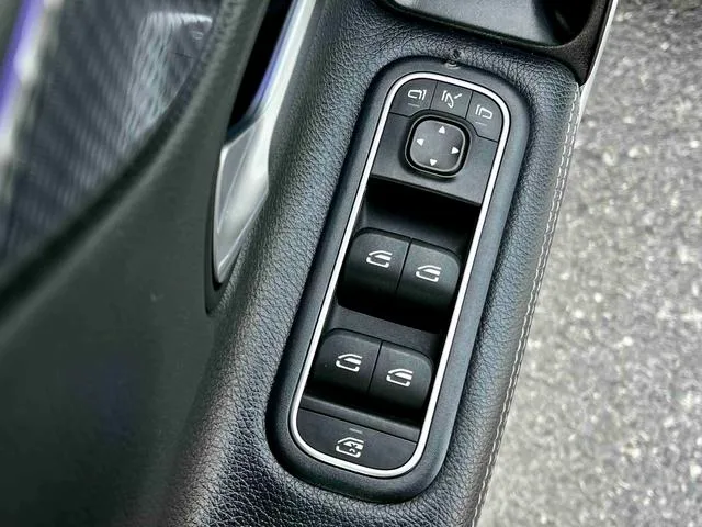 Mercedes-Benz A-Class 2022 Restyling A 200 L Sport Sedan Fashion Edition interior photo 20 Mercedes-Benz A-Class 2022 Restyling A 200 L Sport Sedan Fashion Edition interior photo 20