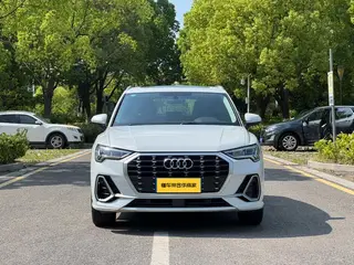 Audi Q3 2022 35 TFSI Moda y elegante exterior foto 3 Audi Q3 2022 35 TFSI Moda y elegante exterior foto 3
