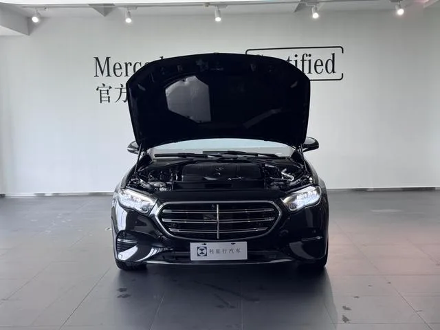 Mercedes-Benz E-Class 2024 Restyling E 300 L Fashionable Passenger car exterior photo 5 Mercedes-Benz E-Class 2024 Restyling E 300 L Fashionable Passenger car exterior photo 5