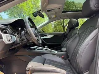 Audi A4L 2022 40 TFSI Moda y elegante interior foto 10 Audi A4L 2022 40 TFSI Moda y elegante interior foto 10
