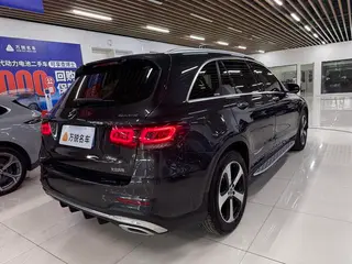 Mercedes-Benz GLC 2022 GLC 260 L 4MATIC Dinámico interior foto 18 Mercedes-Benz GLC 2022 GLC 260 L 4MATIC Dinámico interior foto 18
