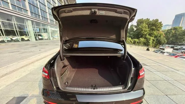 Audi A6L 2023 45 TFSI quattro Choose dynamic type interior photo 11 Audi A6L 2023 45 TFSI quattro Choose dynamic type interior photo 11