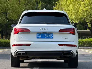 Audi Q5L 2022 Reforma 40T Deluxe dinámico exterior foto 5 Audi Q5L 2022 Reforma 40T Deluxe dinámico exterior foto 5