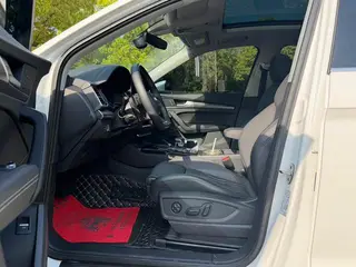 Audi Q5L 2022 Reforma 40T Deluxe dinámico interior foto 11 Audi Q5L 2022 Reforma 40T Deluxe dinámico interior foto 11