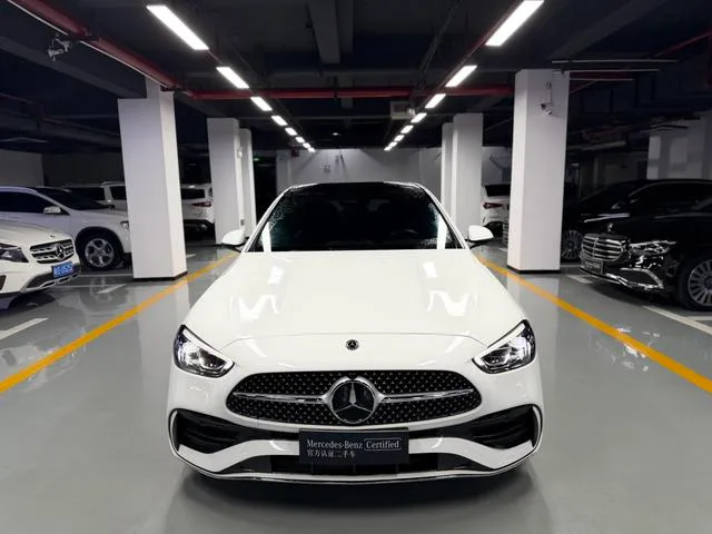 Mercedes-Benz C-Class 2024 Three changes C 260 L Sports version exterior photo 2 Mercedes-Benz C-Class 2024 Three changes C 260 L Sports version exterior photo 2