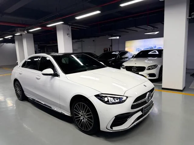 Mercedes-Benz C-Class 2024 Three changes C 260 L Sports version exterior photo 3 Mercedes-Benz C-Class 2024 Three changes C 260 L Sports version exterior photo 3