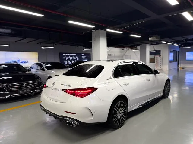 Mercedes-Benz C-Class 2024 Three changes C 260 L Sports version interior photo 12 Mercedes-Benz C-Class 2024 Three changes C 260 L Sports version interior photo 12