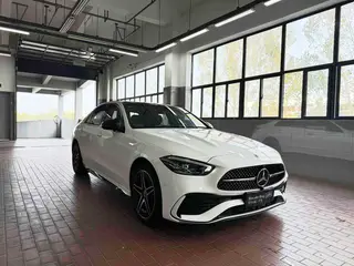 Mercedes-Benz C-Class 2025 Restyling C 260 L Hao Night Sports Edition exterior photo 3 Mercedes-Benz C-Class 2025 Restyling C 260 L Hao Night Sports Edition exterior photo 3