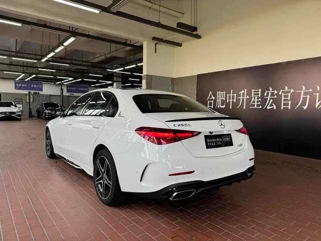 Mercedes-Benz C-Class 2025 Restyling C 260 L Hao Night Sports Edition exterior photo 7 Mercedes-Benz C-Class 2025 Restyling C 260 L Hao Night Sports Edition exterior photo 7
