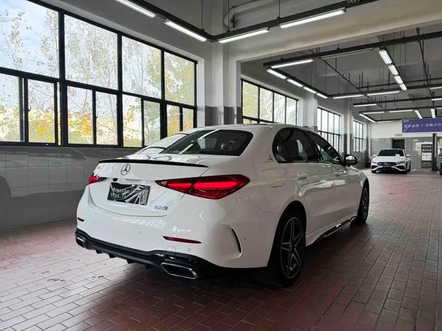 Mercedes-Benz C-Class 2025 Restyling C 260 L Hao Night Sports Edition exterior photo 8 Mercedes-Benz C-Class 2025 Restyling C 260 L Hao Night Sports Edition exterior photo 8
