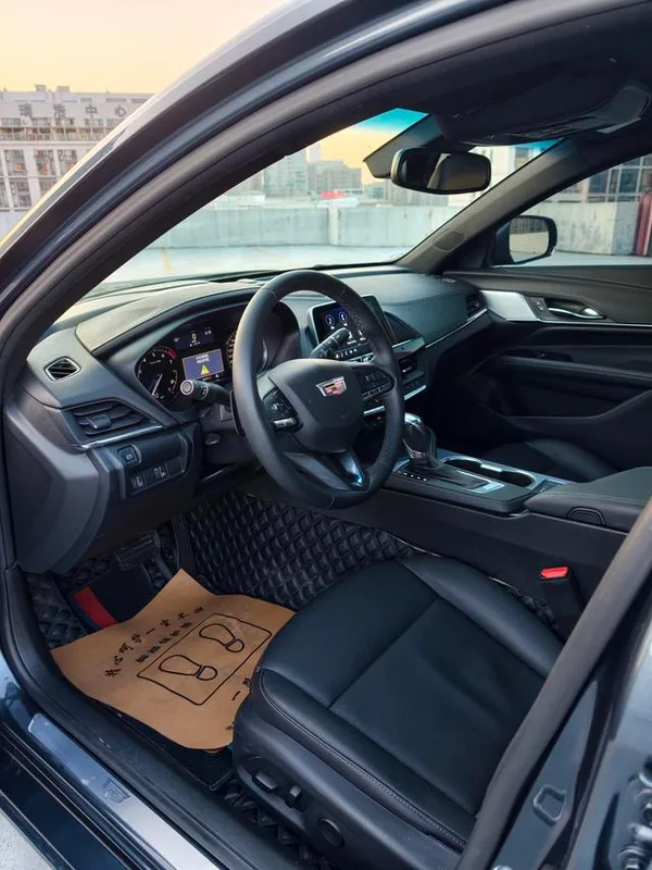 Cadillac CT4 2021 28T Luxury type interior photo 10 Cadillac CT4 2021 28T Luxury type interior photo 10