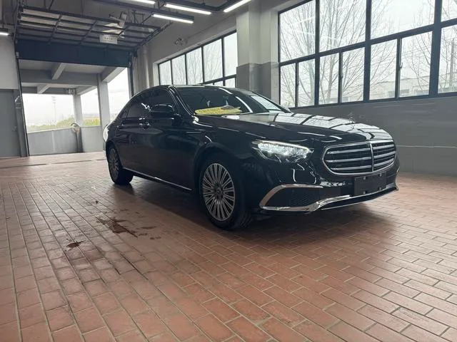 Mercedes-Benz E-Class 2023 E 300 L Luxury type Passenger car exterior photo 3