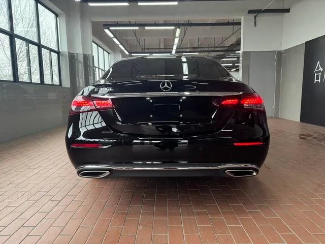 Mercedes-Benz E-Class 2023 E 300 L Luxury type Passenger car exterior photo 8