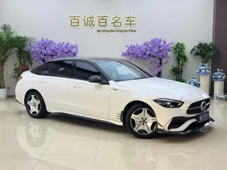Mercedes-Benz C-Class 2022 C 200 L Versión deportiva exterior foto 3 Mercedes-Benz C-Class 2022 C 200 L Versión deportiva exterior foto 3